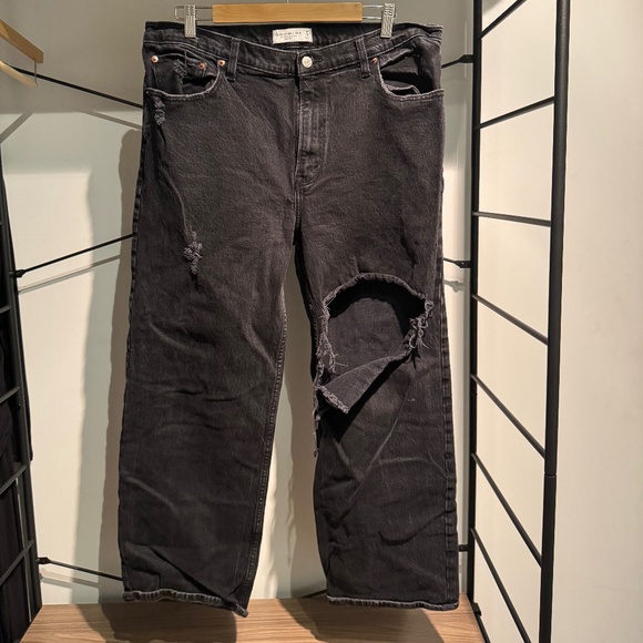 Black High Rise 90s Relaxed Jeans (size 16/33) - Abercrombie & Fitch - Picture 2 of 3